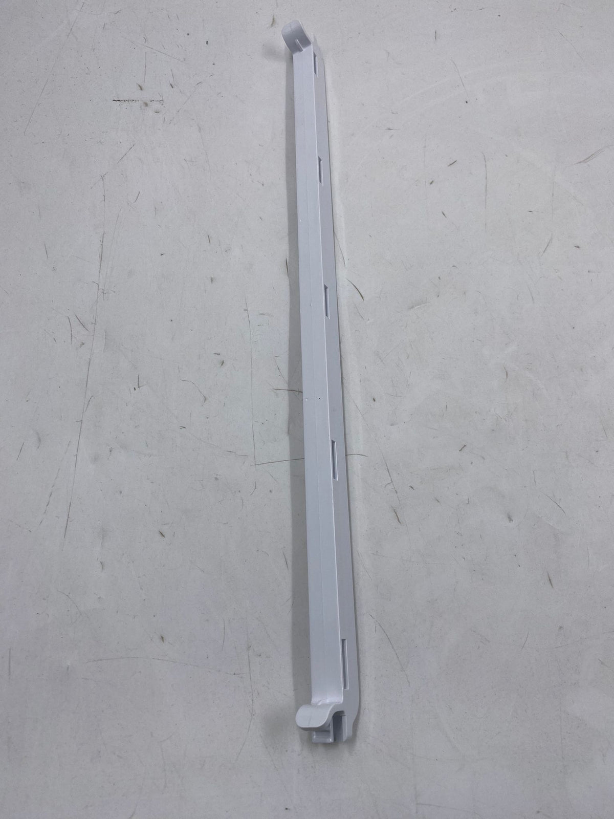Profil ramă spate raft – cod 5707480100, 1 / 2
